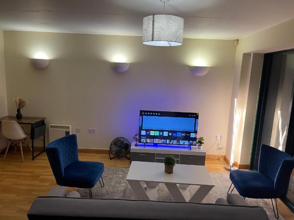 2 Bedrooms, 2 Bathrooms Stunning Penthouse City View Bradford  Dış mekan fotoğraf